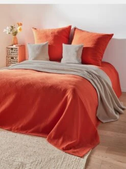 Pereira Da Cunha Tagesdecke In Terracotta 6 Pereira Da Cunha Tagesdecke In Terracotta -Heimtextilien 8054c709576a4bf76787785019ac1cc4 1