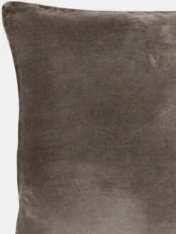 Heine Home Kissenhülle In Taupe 7 Heine Home Kissenhülle In Taupe -Heimtextilien 8914fe524afba63842e87d1df0969955