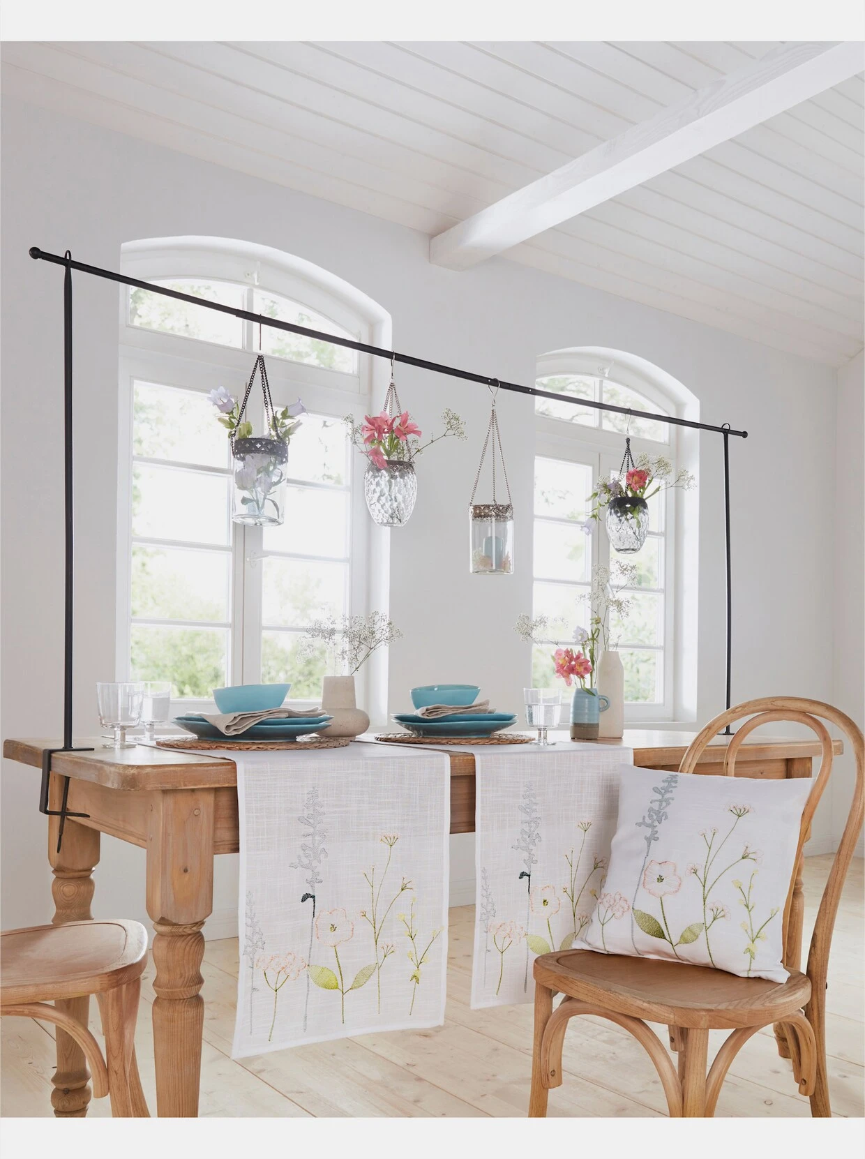 Heine Home Kissenhülle In Weiß-bunt 2 Heine Home Kissenhülle In Weiß-bunt – Bild 2