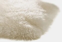 Heine Home Lammfell In Wollweiß 7 Heine Home Lammfell In Wollweiß -Heimtextilien a93e852751c50d960314e616f72da4d4