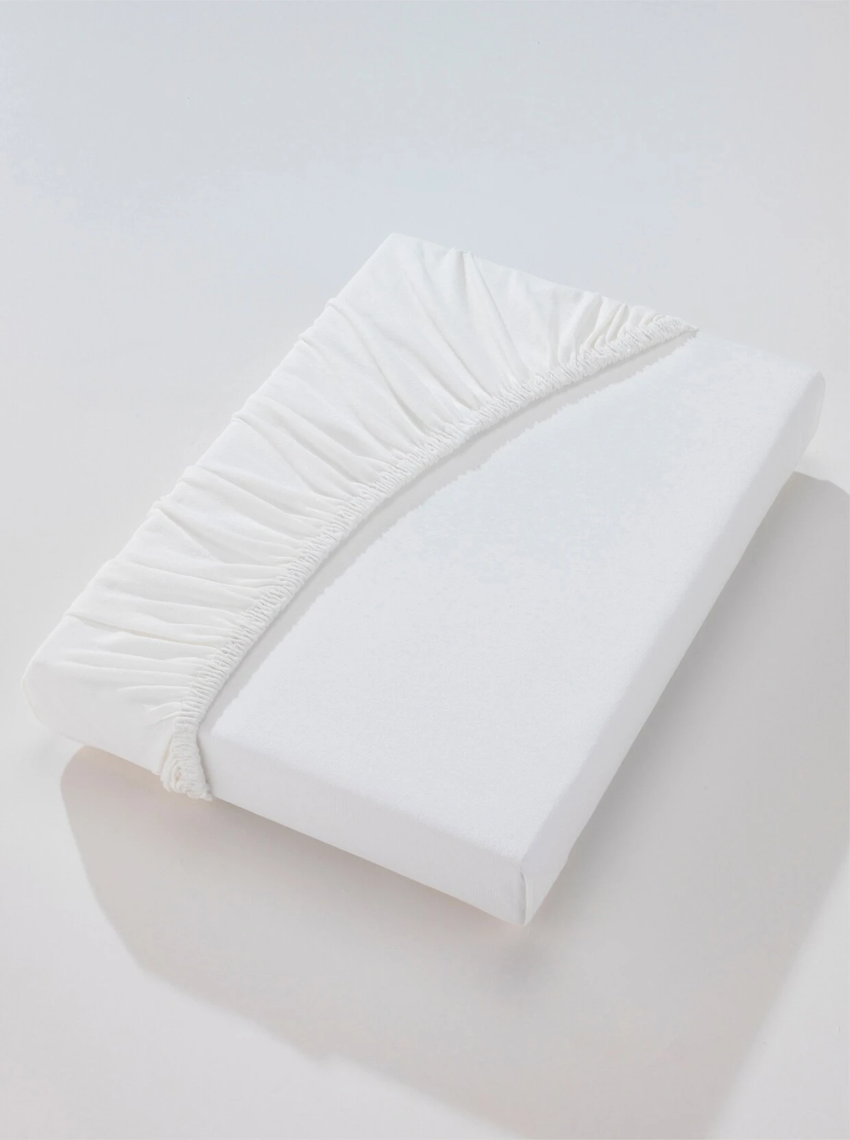 Biberna Spannbetttuch In Weiß 2 Biberna Spannbetttuch In Weiß – Bild 2