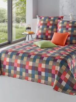 Heine Home Tagesdecke In Rot-bunt -Heimtextilien b8fec7c04cbc119c43bd4f4973f53b71 1