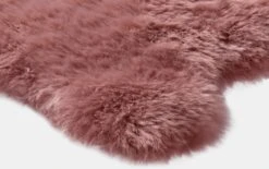 Heine Home Lammfell In Mauve 9 Heine Home Lammfell In Mauve -Heimtextilien e2cb8869e50a48125615a58d1ac4d6d2